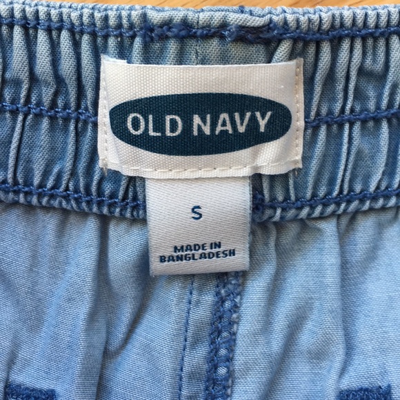Girls Chambray Shorts | Old Navy - Picture 3 of 4
